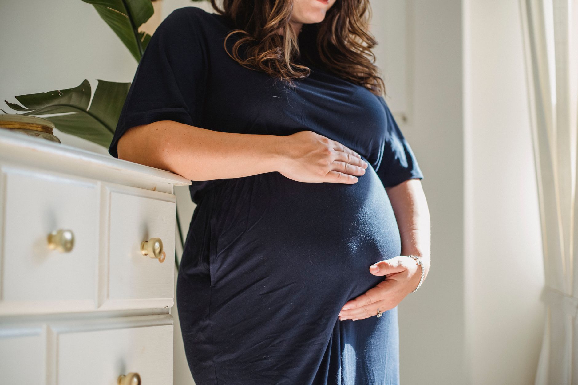 Ceinture de grossesse : à quel trimestre et comment la régler